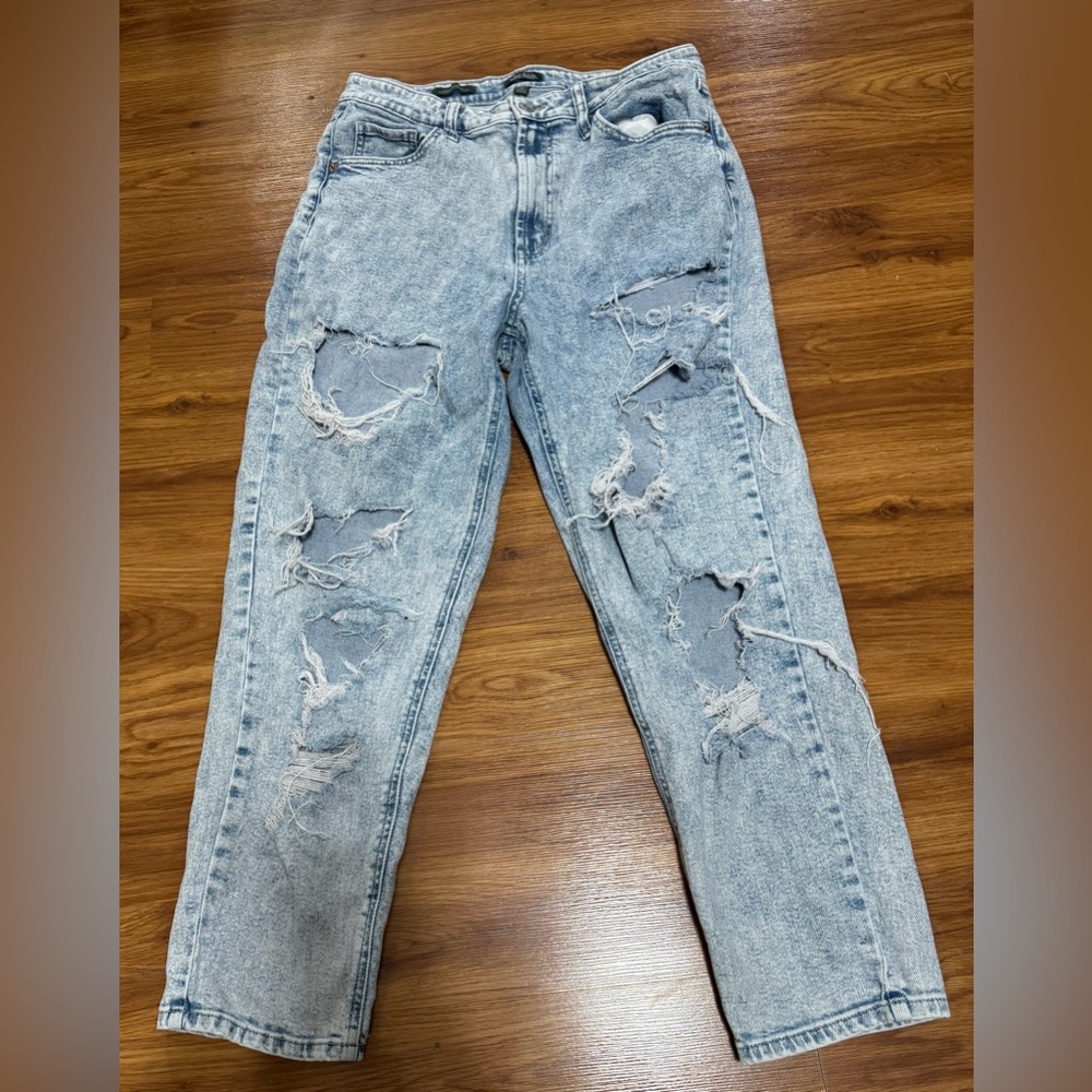 Wild Fable Light Blue Distressed Jeans